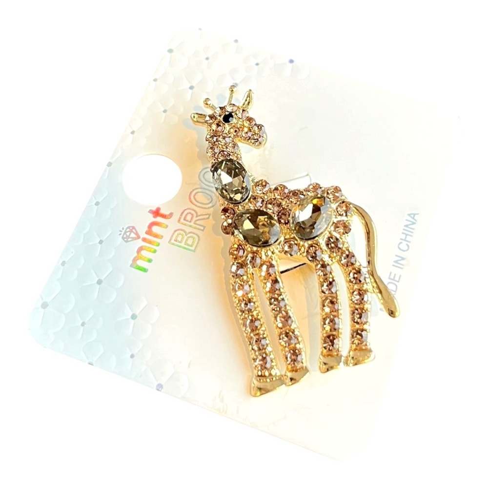 Giraffe Animal Brooch Pin 2" Gold Tone Champagne Brown Rhinestone Fashion